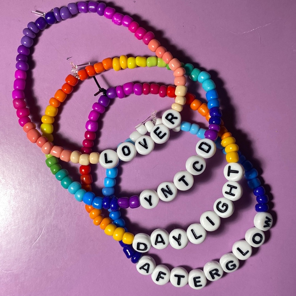 TAYLOR SWIFT BRACELETS
